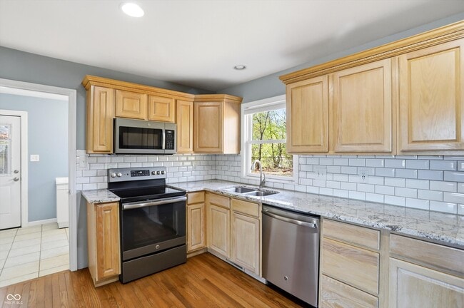 Building Photo - 7026 Spring Mill Rd