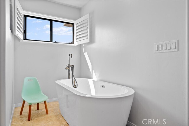 Building Photo - 23 Santa Rosa Ct