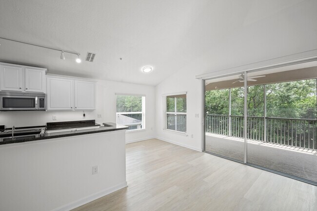 Building Photo - 11690 Surfbird Cir