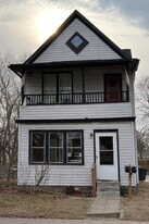 Building Photo - 2522 Howard St NE