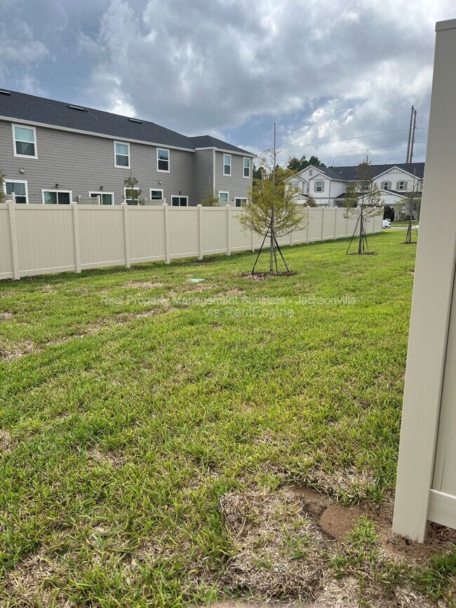 Building Photo - 7675 Merchants Way