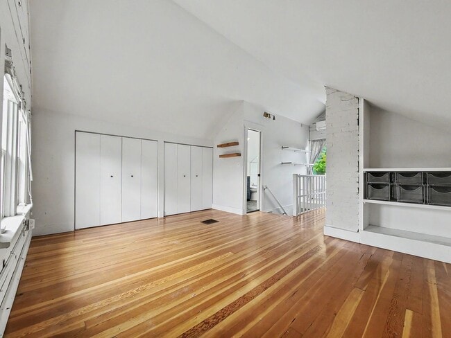 Building Photo - 6528 12th Ave NW