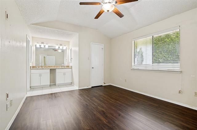 Building Photo - 405 Myrtle Dr