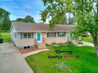 Building Photo - Sunset Ave 3 Bedroom Duplex in Kelley, IA