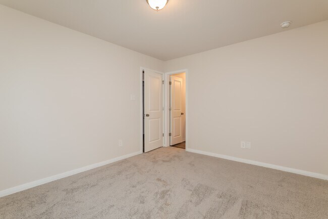 Building Photo - 13011 S Green Wing Cir