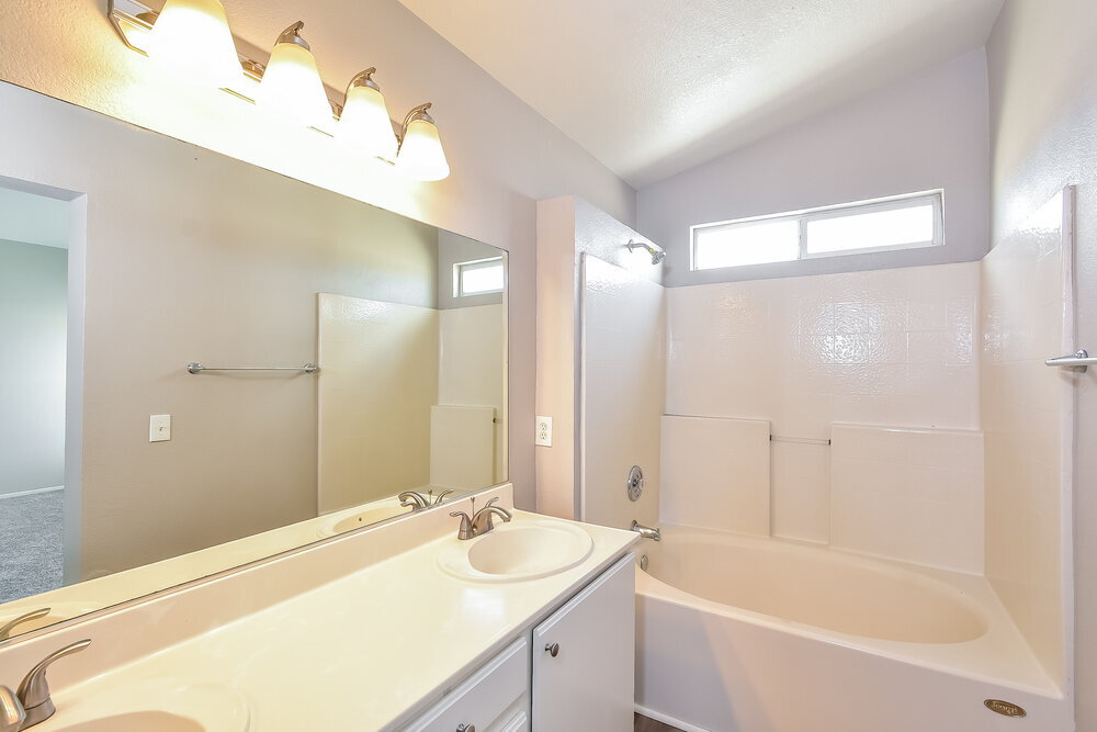Building Photo - 5452 Pergola Ct