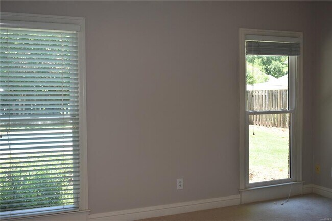 Building Photo - 8212 Glynnwood Dr