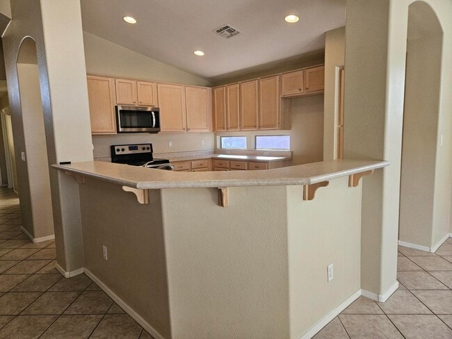 Building Photo - 2294 E Cherry Hills Pl