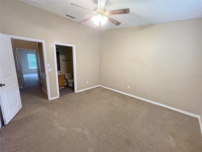Building Photo - 521 Wilton Cir