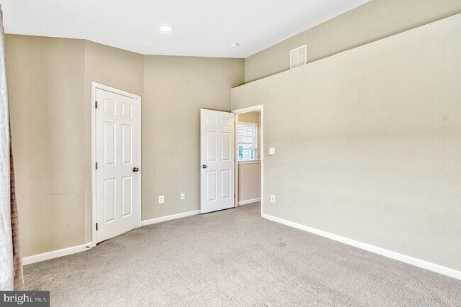 Building Photo - 25368 Shipley Terrace