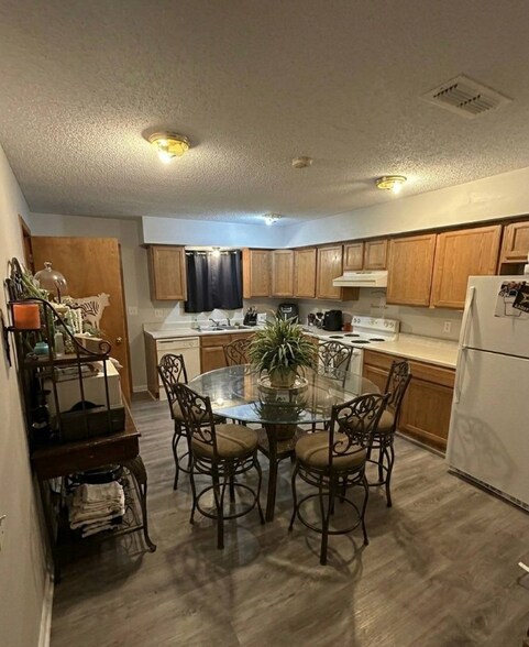 Building Photo - 274 Summer Breeze