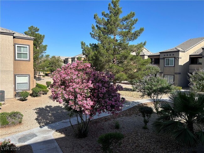 Building Photo - 6650 W Warm Springs Rd