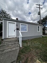 Building Photo - 2359 McGuffey Rd