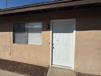 Building Photo - 535 S Santa Fe St