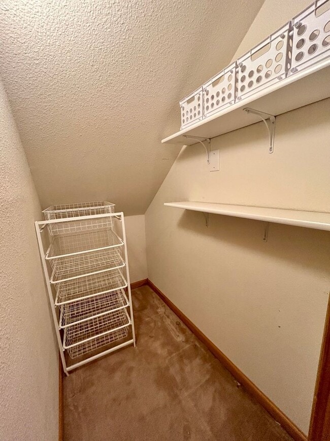 Building Photo - 3642 Larkwood Ct