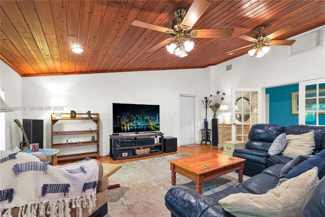 Building Photo - 6551 SW 126th St