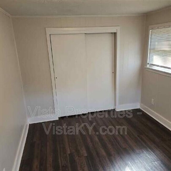 Building Photo - 4816 Andalusia Ln