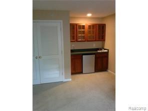 Building Photo - 2774 Riverside Dr