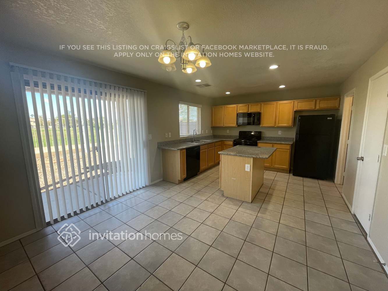 Building Photo - 1260 S Boulder St