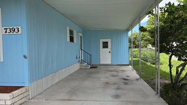 Building Photo - 7393 Fairlane Ave