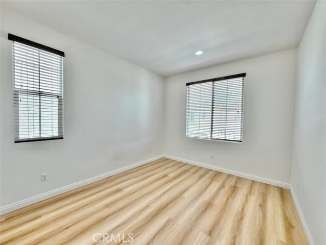 Building Photo - 1121 N Ventana Ln