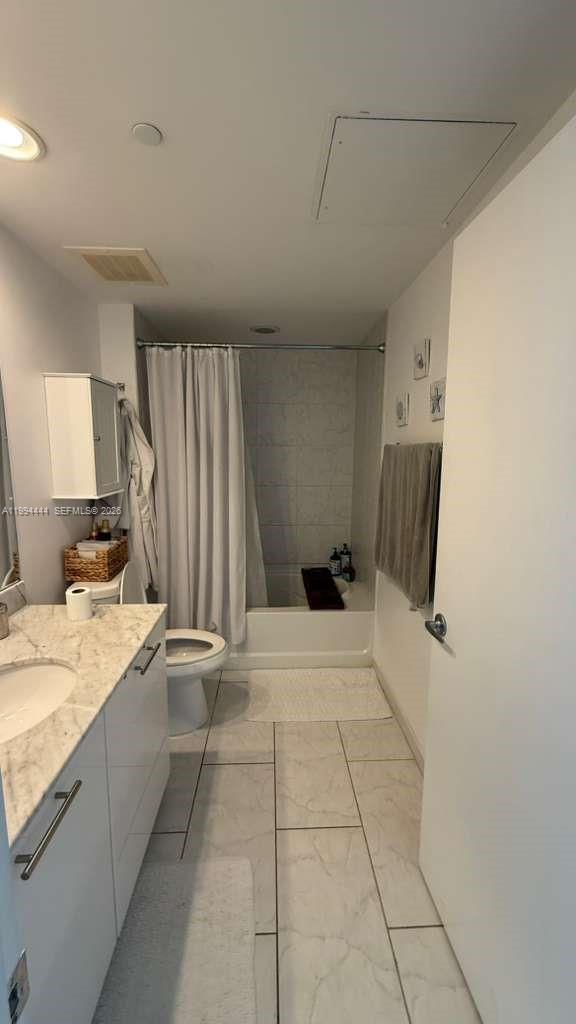 Building Photo - 951 Brickell Ave