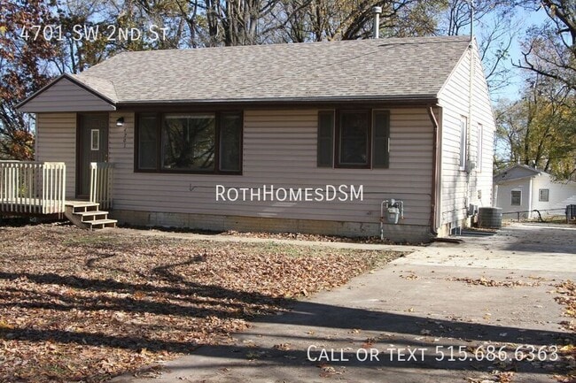 Building Photo - 4701 SW 2nd St