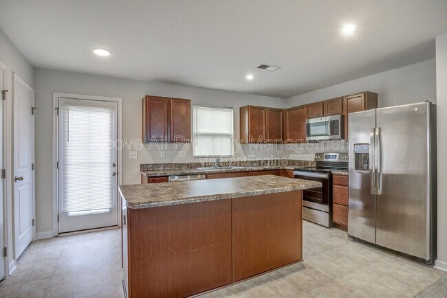 Building Photo - 1026 Bent Willow Dr