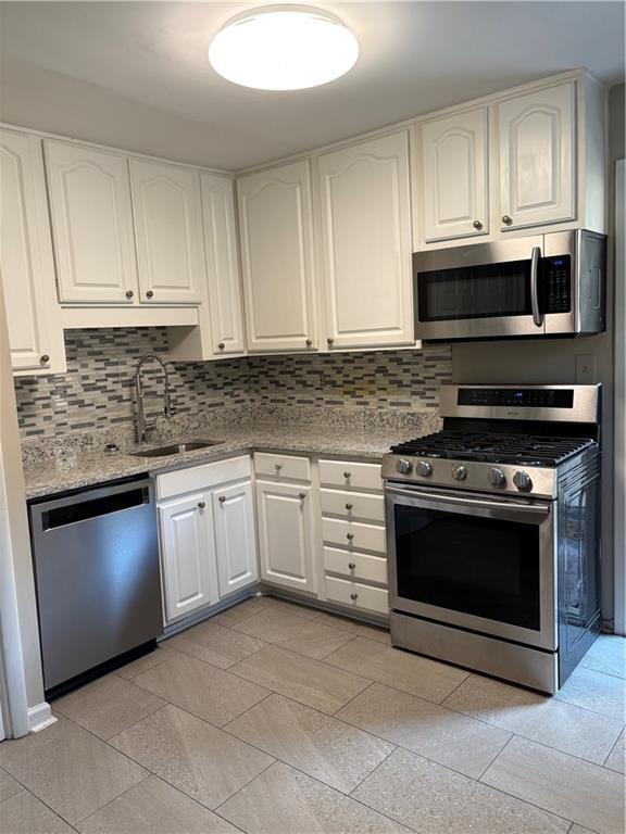 Building Photo - 346 Carpenter Dr NE