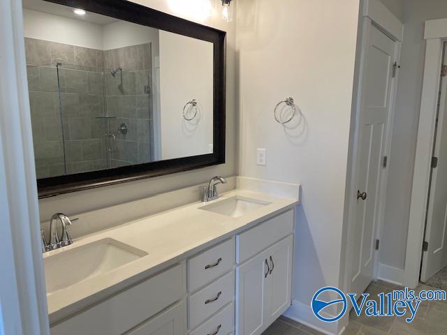 Building Photo - 161 Rugby Dr