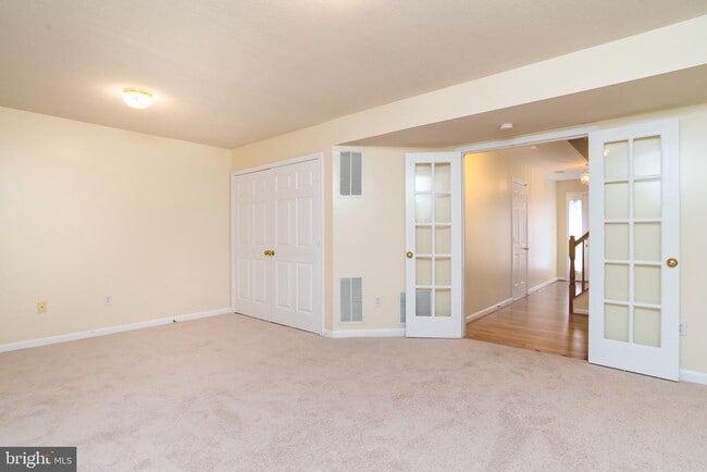 Building Photo - 5552 Jowett Ct