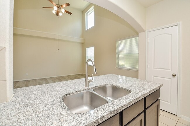 Building Photo - 7710 Granite Terrace Ln
