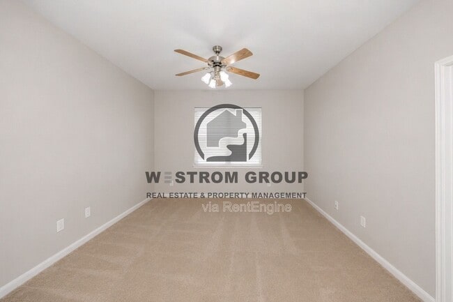 Building Photo - 12645 Forest Lawn Rd