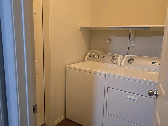 Building Photo - 5619 Blue Feather Ave NW