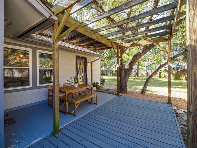 Building Photo - 12802 Carrera Dr