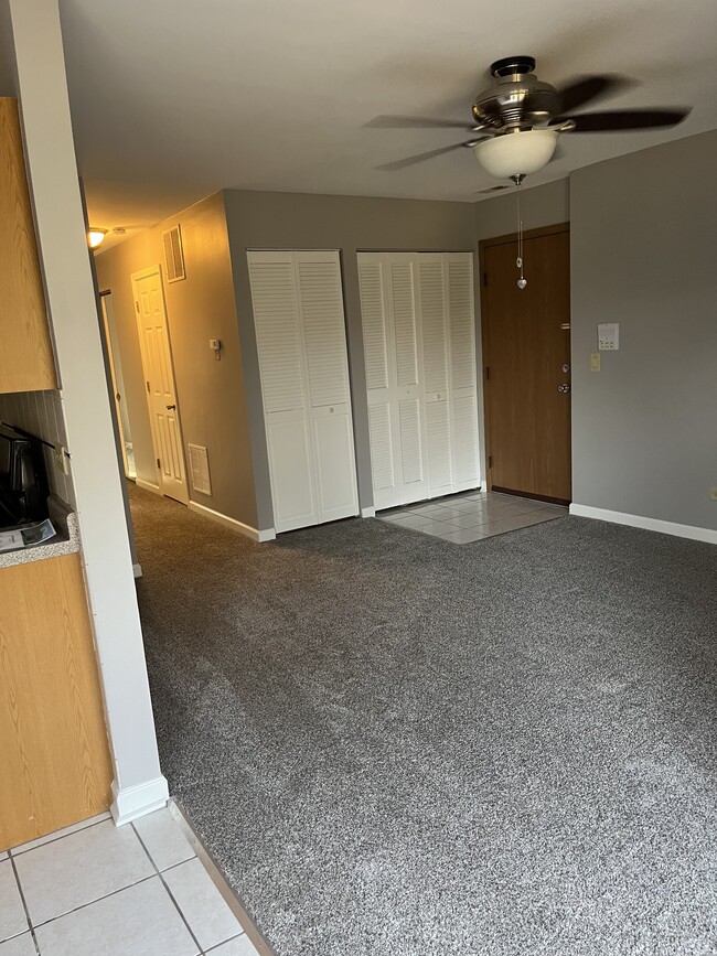 Building Photo - 346 Wilmington Dr