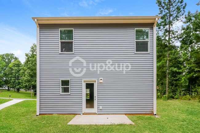 Building Photo - Fantastic 3bd/3ba home! Let yourself in!