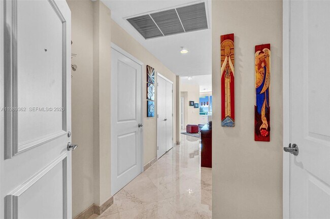 Building Photo - 1945 S Ocean Dr