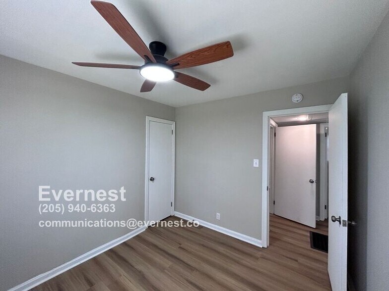 Building Photo - 1345 Mims St SW