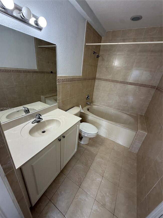 Building Photo - 21100 SW 87th Ave
