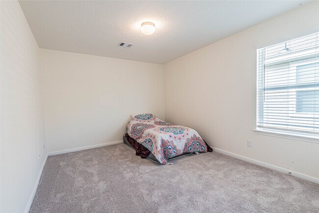 Building Photo - 5015 Gazelle Leap Ln