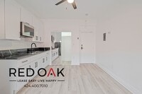 Building Photo - 744 Beacon Ave