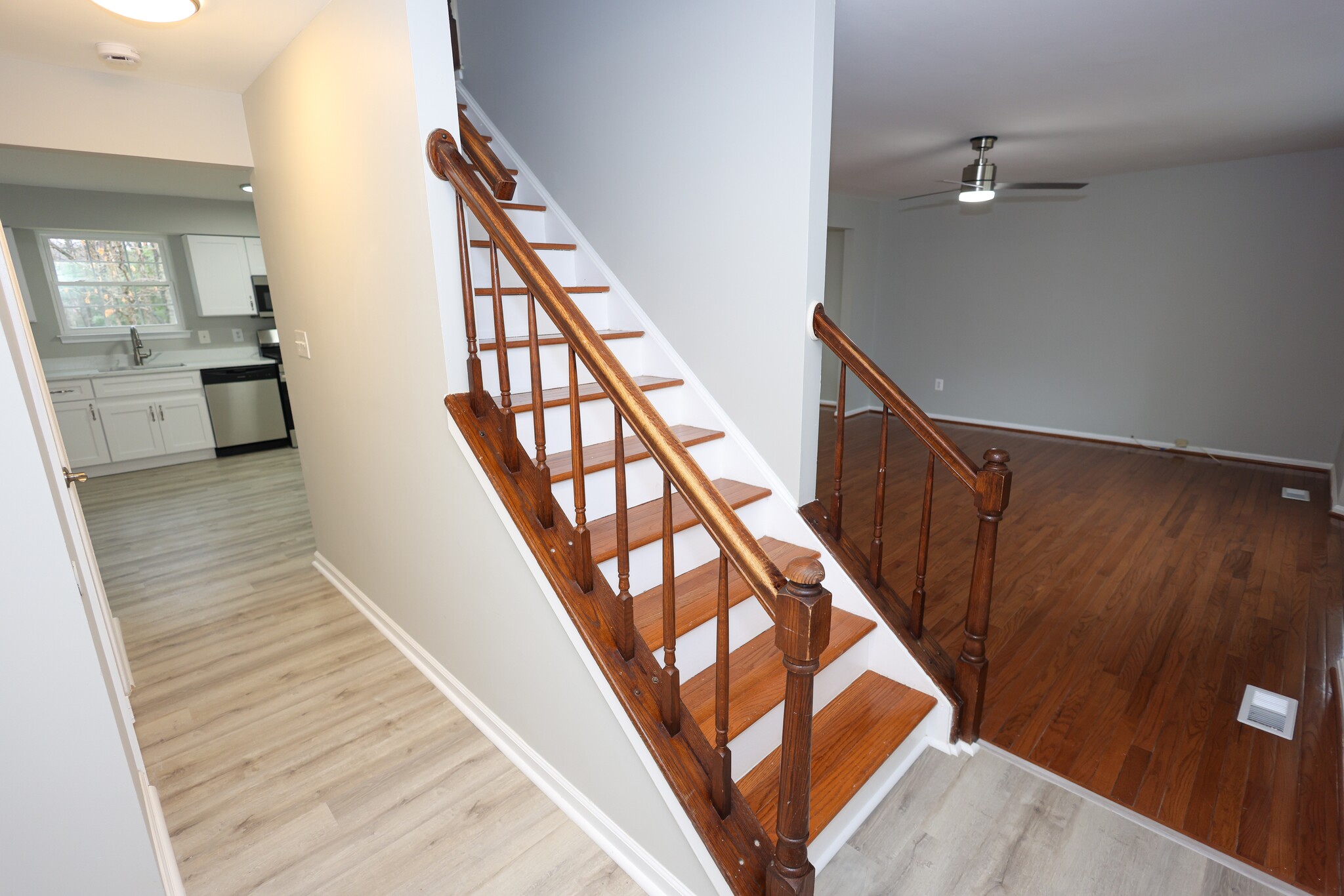 Building Photo - 6113 Peggyanne Ct