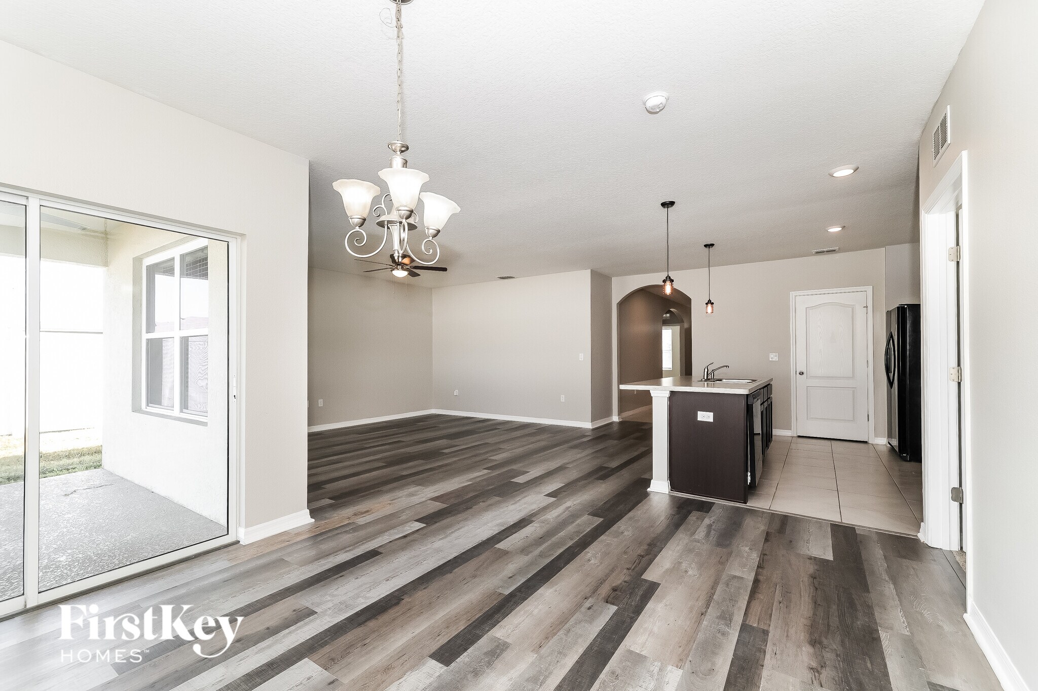 Building Photo - 3188 Royal Tern Dr