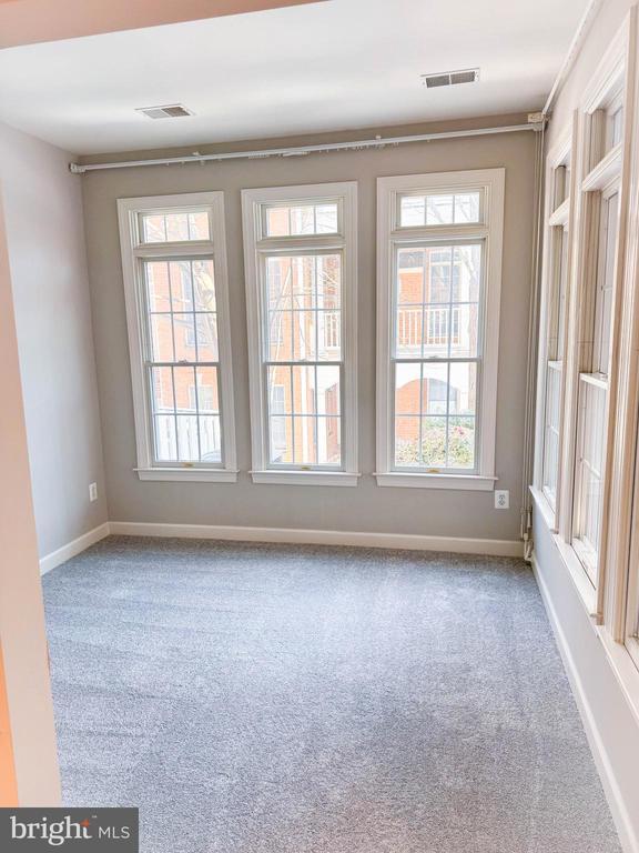 Building Photo - 7761 Legere Ct