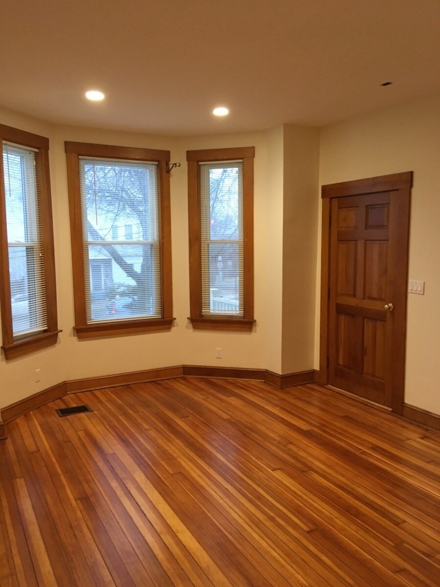 Building Photo - 55 Monastery Rd