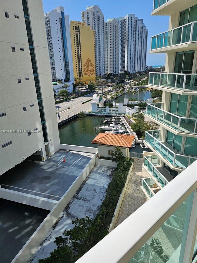 Building Photo - 150 Sunny Isles Blvd