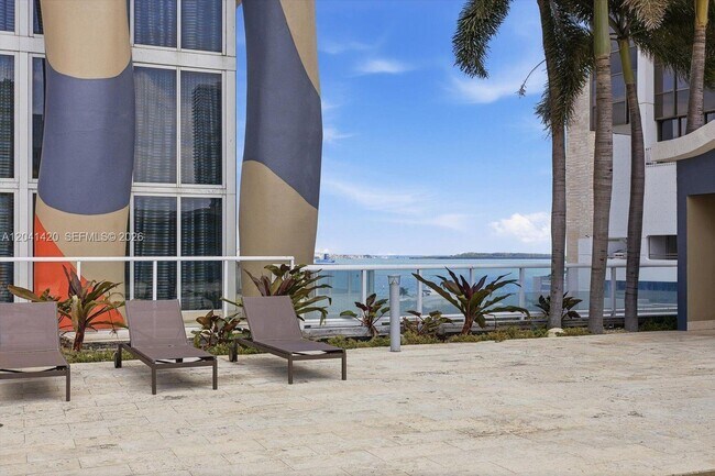 Building Photo - 50 Biscayne Blvd