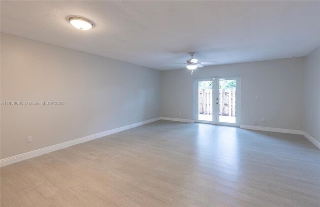 Building Photo - 14237 SW 94th Cir Ln