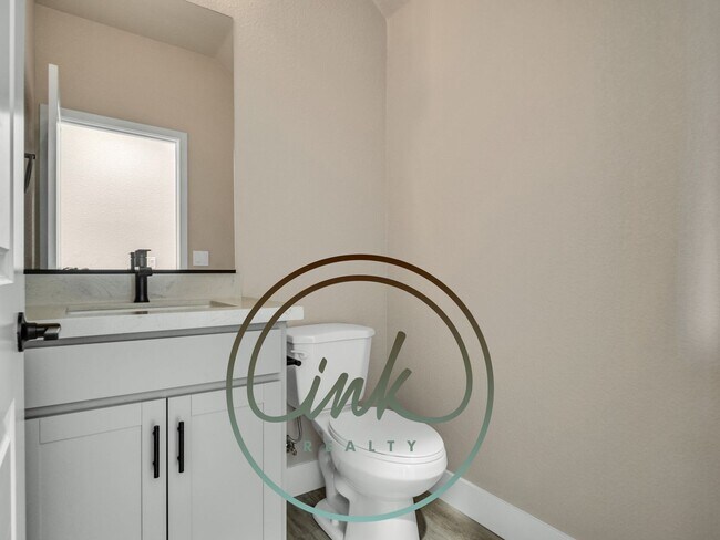Building Photo - Brand New 2-Bed, 2-Bath Townhouse – Lease ...